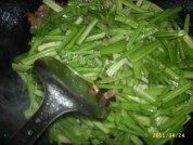 芹菜粉做法图解5)
