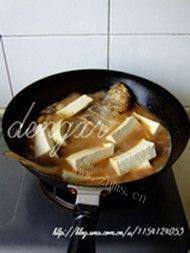 家常菜黄花鱼炖豆腐做法图解7)