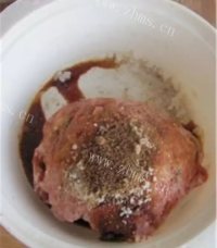 自制肉末烧饼做法图解4)