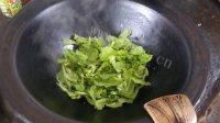 让人怀念的蒜蓉生菜做法图解3)