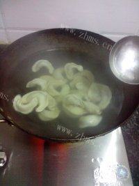 回味无穷的萝卜肉饺子