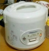 食欲满满的电饭煲蛋糕做法图解3)
