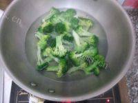 西兰花炒肉片「首发」做法图解3)