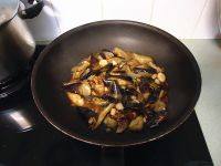 家常菜咸鱼茄子