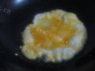香糯的西红柿蛋炒饭做法图解2)