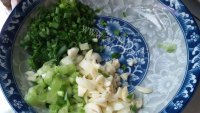 家常菜孜然土豆丝做法图解2)