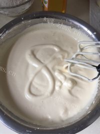 自制法式全蛋海绵蛋糕做法图解8)