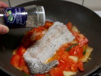 美味的茄汁鳕鱼做法图解6)