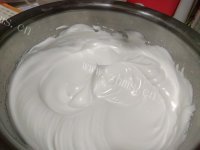 美味的草莓夏洛特蛋糕做法图解1)
