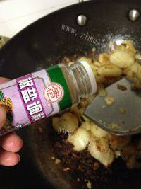 可口的孜然土豆做法图解8)