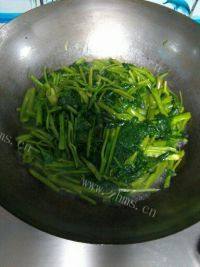 家常菜清炒空心菜