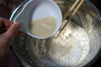 自制肠仔包做法图解3)