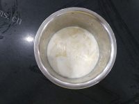 自制绿茶慕斯做法图解5)