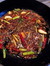 特下饭的麻辣水煮鱼做法图解6)