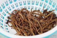 家常菜茶树菇烧五花肉做法图解2)