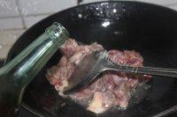 美味的麻辣羊肉做法图解4)