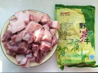 美味的笋干红烧肉做法图解1)