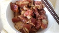 美味的酱香大肉粽做法图解1)