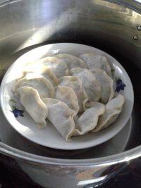自制韭菜鸡蛋饺子