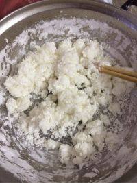 诱人的虾饺做法图解6)