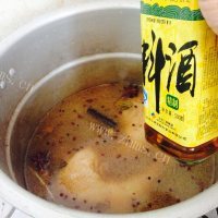 卤味鸡腿做法图解8)