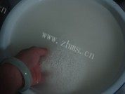 美味的肉粽子做法图解1)
