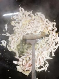 五味俱全的青椒肉丝做法图解8)