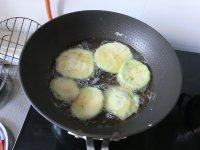 色味俱佳的家常烧茄子做法图解5)