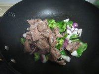 家常菜黑胡椒牛肉做法图解3)