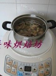 葱姜烧仔鸡做法图解5)