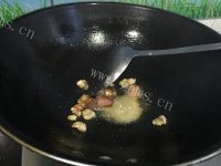 特下饭的金针菇炒肉做法图解3)