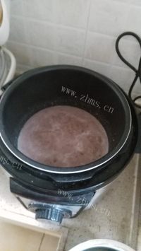 美味的红豆薏米糊做法图解6)