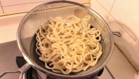 美味的砂锅素焖面做法图解4)