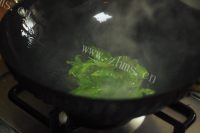 超下饭泰式打抛肉做法图解6)