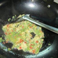 韭菜蛋炒饭自制做法图解6)