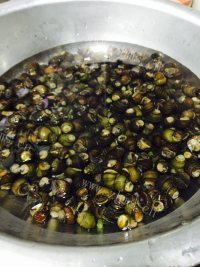十分可口的炒螺蛳做法图解1)