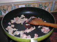 自制家常炒豆腐做法图解4)