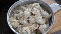 自己做的韭菜鲜肉馄饨做法图解8)