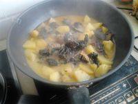 营养美食之鸡肉炖土豆