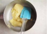 油而不腻的奶油泡芙做法图解5)