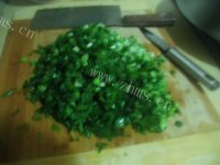 美味的白菜猪肉饺子做法图解3)