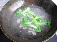 美味的油菜肉丝面做法图解5)