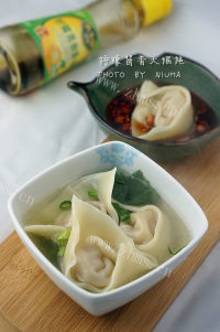 清香的柠檬酱香大馄饨做法图解10)