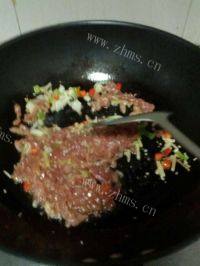 家常菜尖椒牛肉做法图解4)