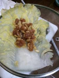 自制白菜肉卷做法图解5)