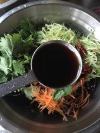 酸爽什锦蕨根粉做法图解15)