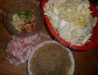 「家有大厨」猪肉白菜炖粉条做法图解1)