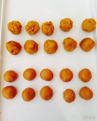 美味的方瓜馅广式月饼做法图解6)
