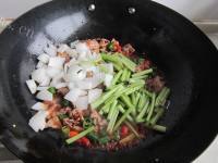 美味干锅羊肉做法图解9)