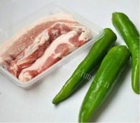 家常菜尖椒酿肉做法图解1)